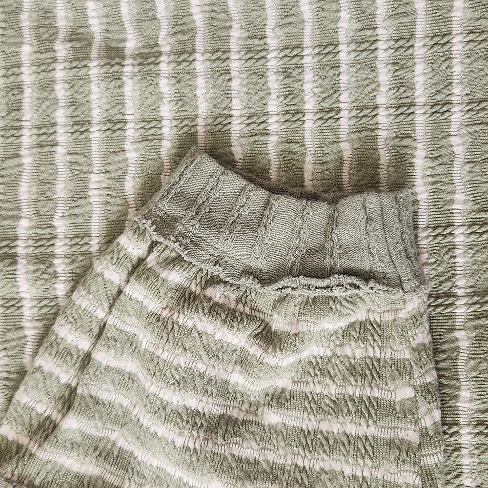Miss Me Blouse Balloon Oversized Sweater Striped Green Size Medium - Picture 5 of 7